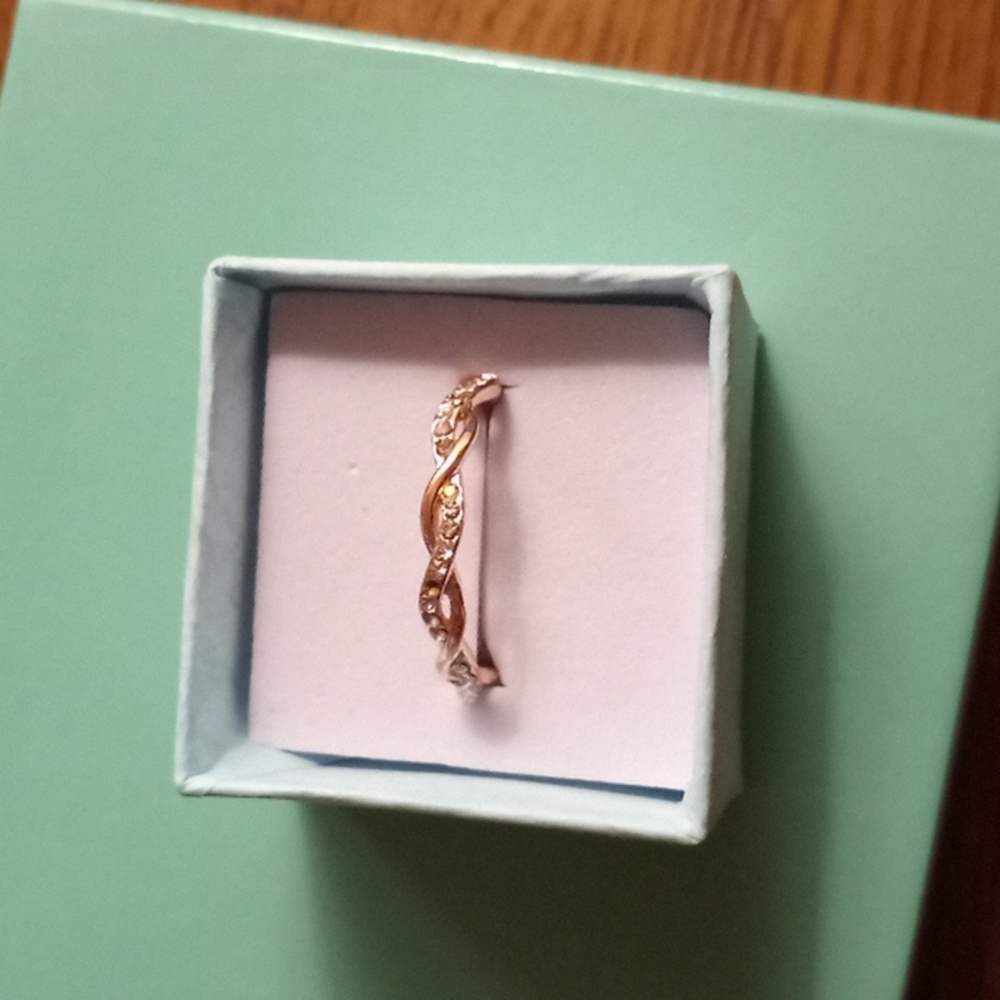 Rose Gold and CZ twist ring